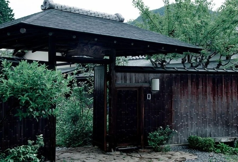 بنسيون Zen&bed Bogetsu An