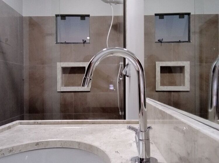 Sleep Hotel Assis