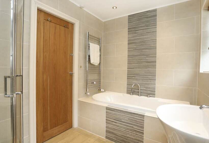 Bay View   Benllech