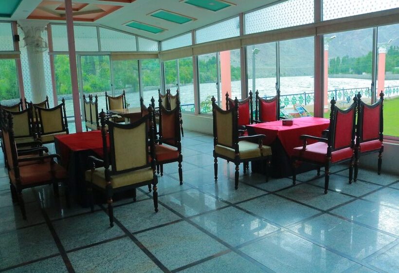 Hotel Canopy Nexus