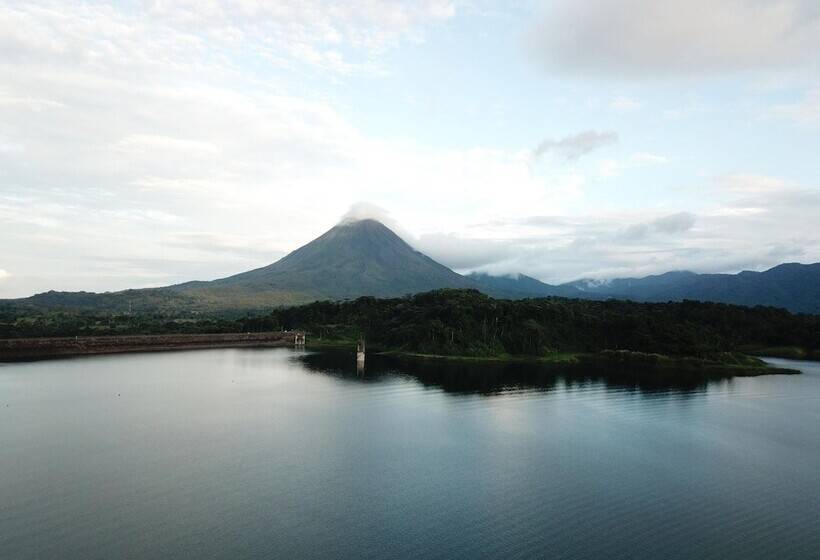 هتل La Fortuna Lodge