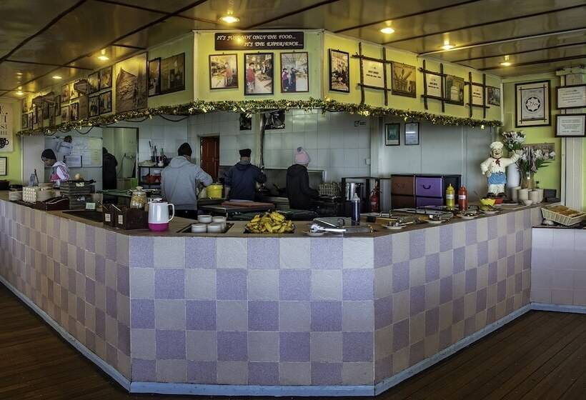 فندق Laban Rata Resthouse At Mount Kinabalu