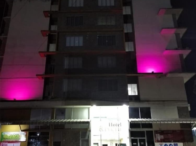 هتل Rivera Central