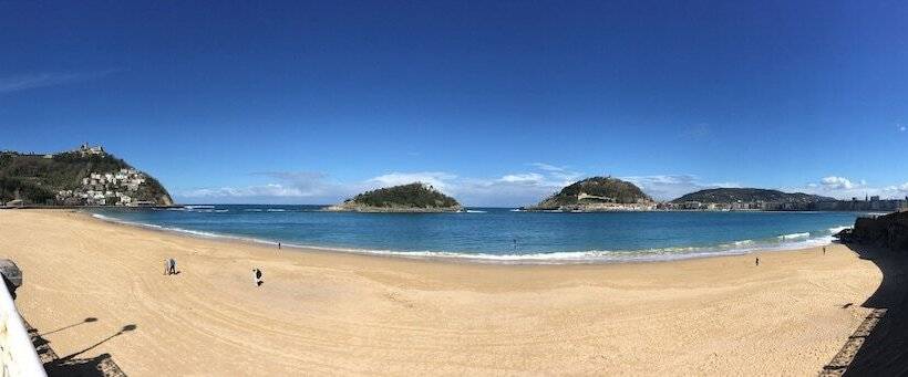 هتل Wecamp San Sebastian