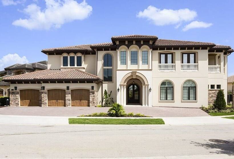 Luxury Villa On Reunion Resort And Spa With A Private Pool, Orlando Mansion 1350
