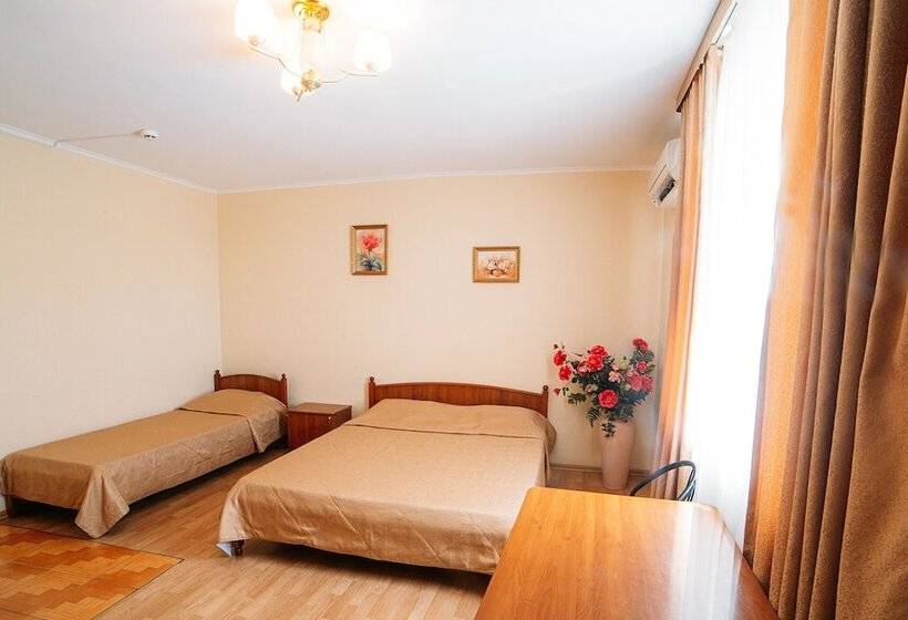 פנסיון Guest House Edem