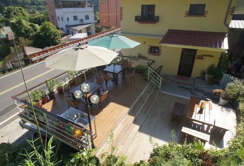 پانسیون Heaven Bird B&b