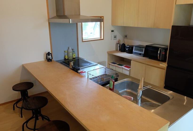 ペンション Onuma Lakeside Cottage