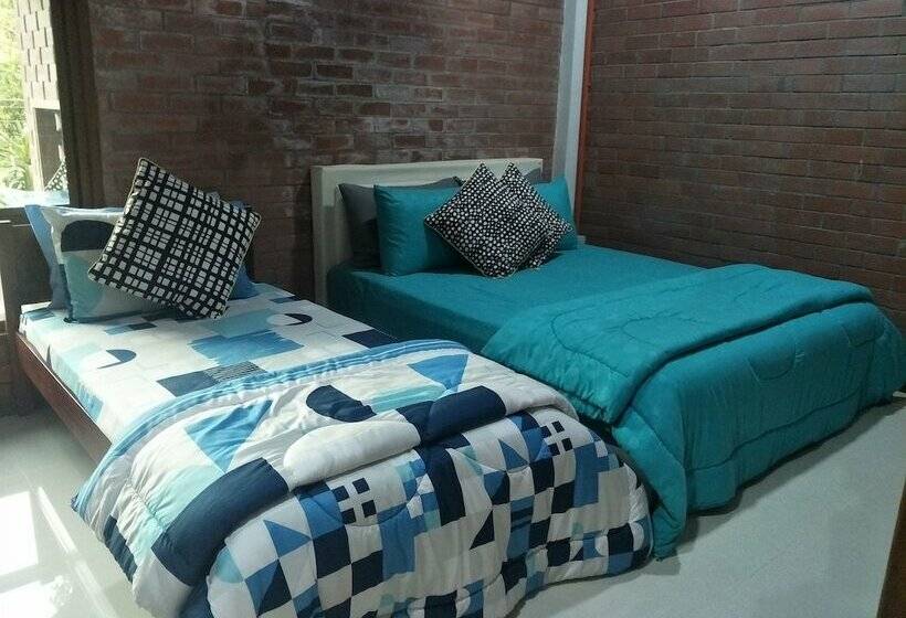 بنسيون Tokwan S Agro Village