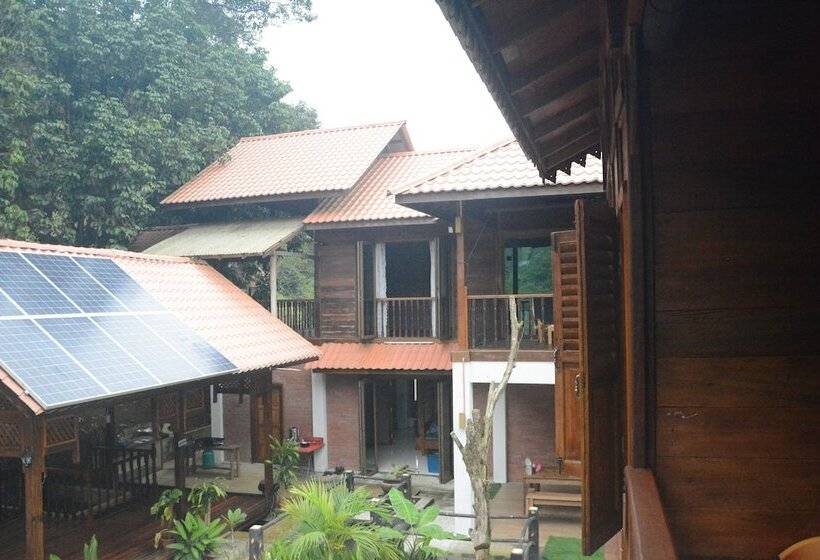 بنسيون Tokwan S Agro Village