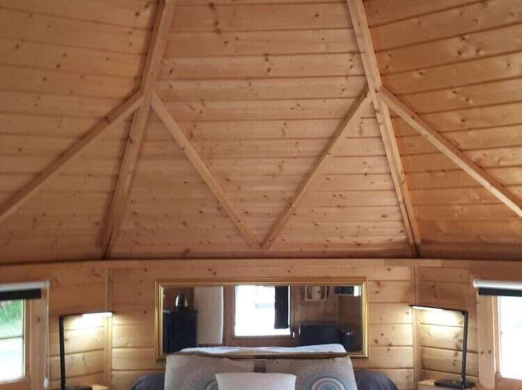 ベッドアンドブレックファースト La Longère Des Nuits De Varenne