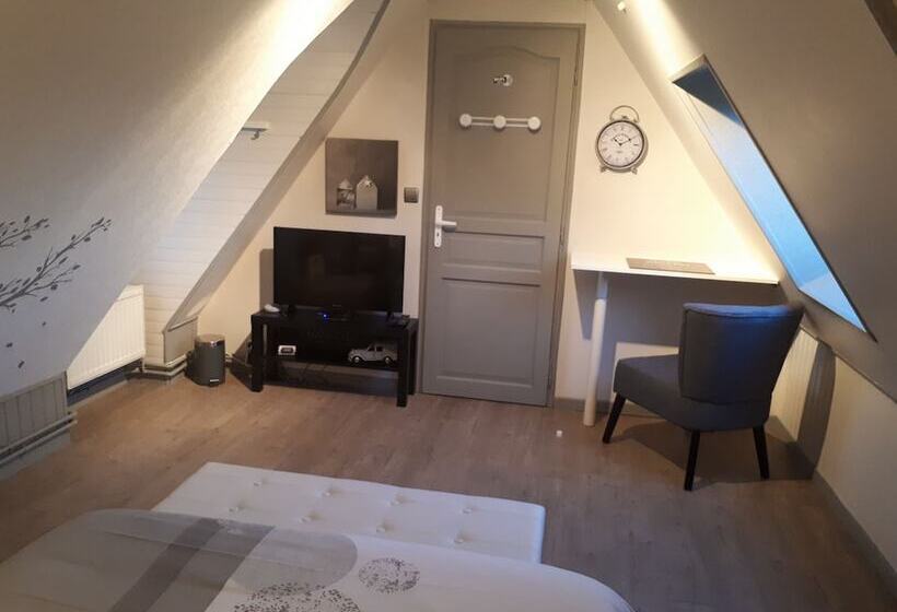 ベッドアンドブレックファースト La Longère Des Nuits De Varenne