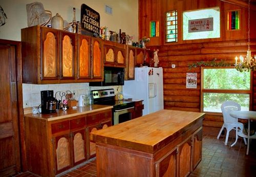 민박 Texas Forest Country Retreat