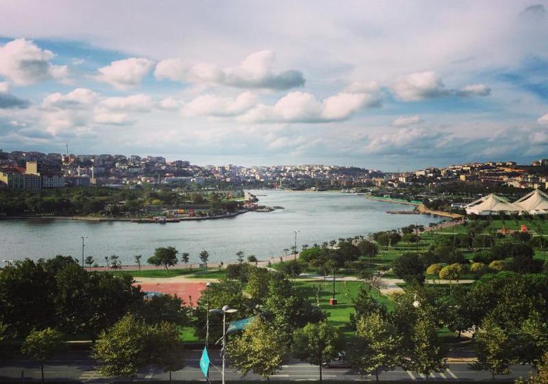 Fotos del hotel Terrace Suites Istanbul:  18