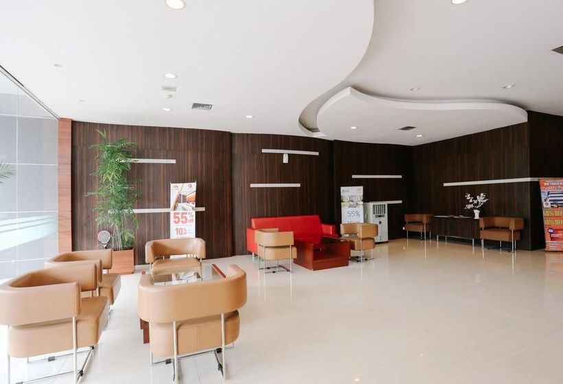 هتل Collection O 1279  Grand Celino Makassar