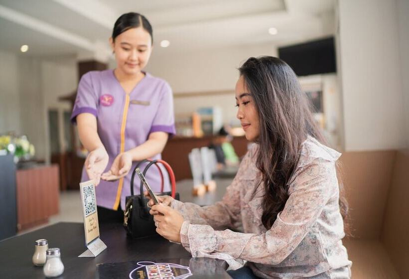 فندق Midtown Xpress Sampit Kalimantan Tengah