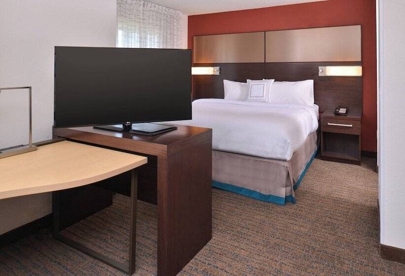 هتل Residence Inn By Marriott Cedar Rapids South