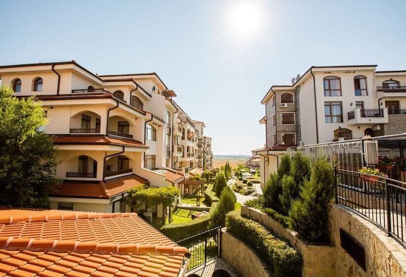 فندق The Vineyards Spa & Resort