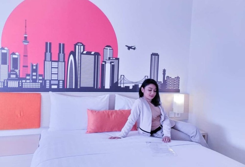 هتل Zuri Express Lippo Cikarang