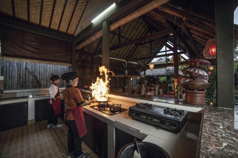 ペンション Mans Cottages & Spa