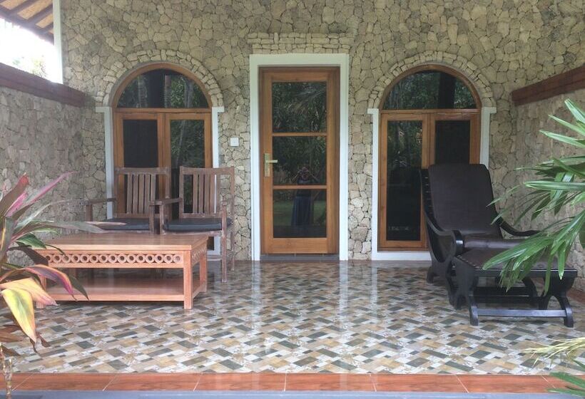 پانسیون Mans Cottages & Spa