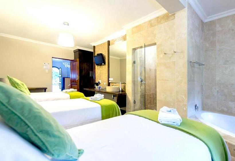פנסיון Or Tambo Guest House
