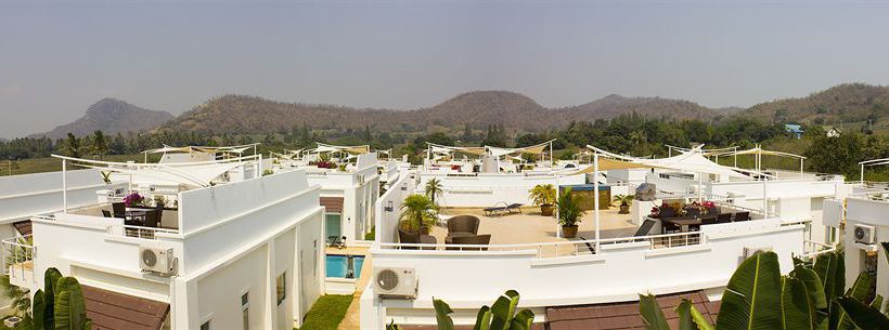 Pineapple Hills Resort