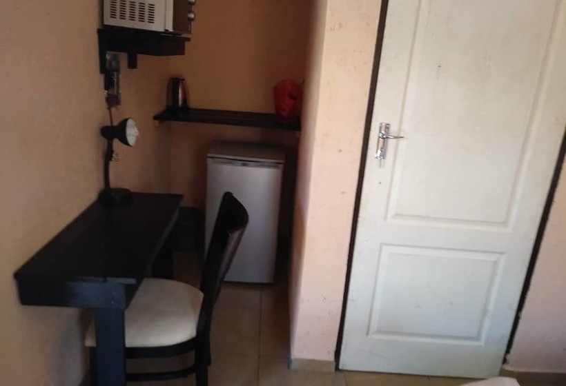 تختخواب و صبحانه Teklos Bnb