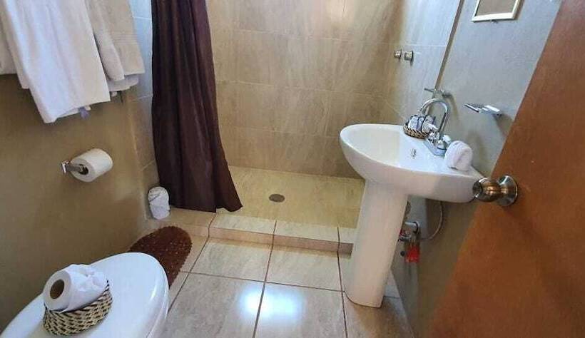 مبيت وإفطار Tres Cañones