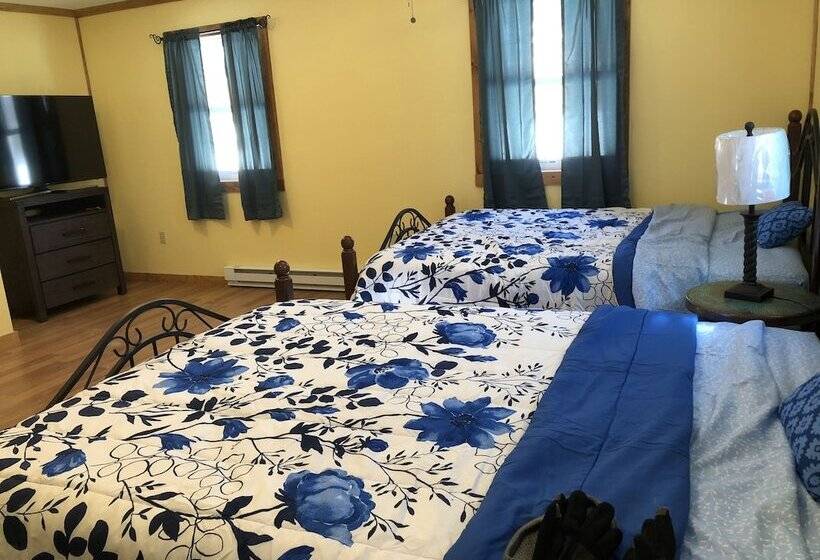 Equestrian House  Brandenburger Suite