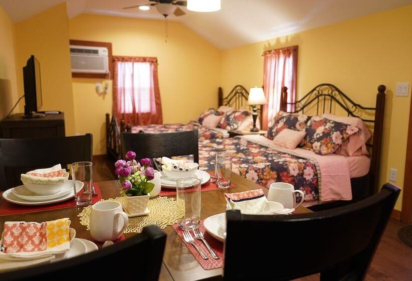 Equestrian House  Estonian Suite