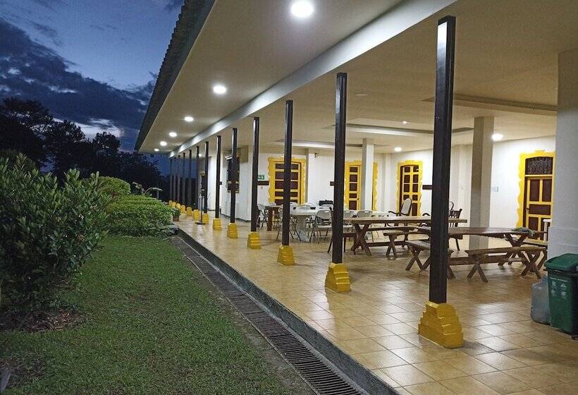 Finca Hotel El Meson