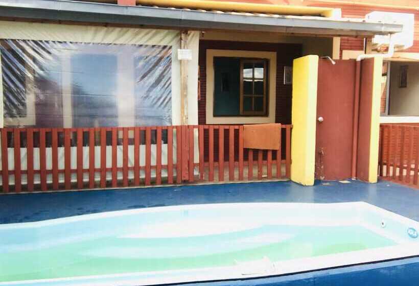 مسافرخانه Residencial Amaru