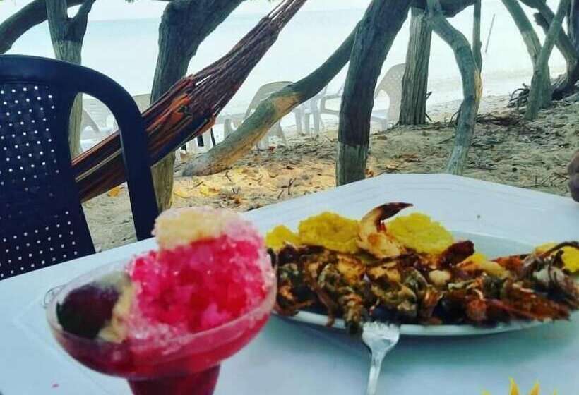 בית מלון כפרי Bongo Beach Baru