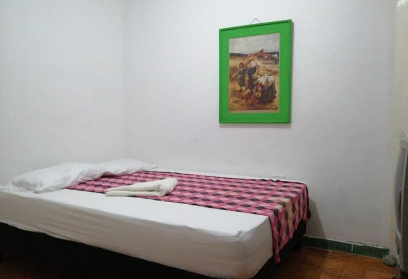 هتل Hosteria Los Cristales