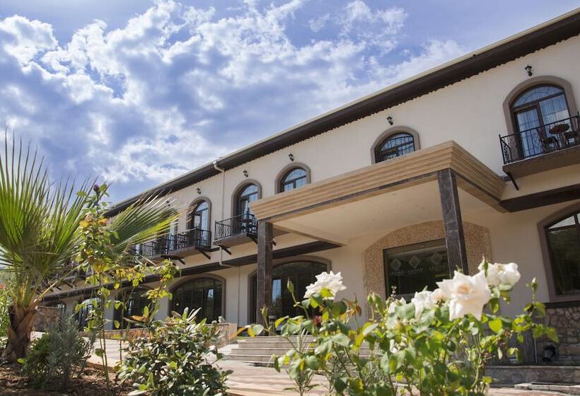 בית מלון כפרי Kazdagi Termal Resort & Spa