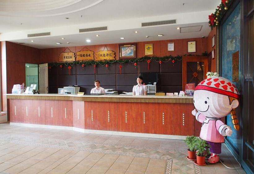 هتل Life Leisure Resort