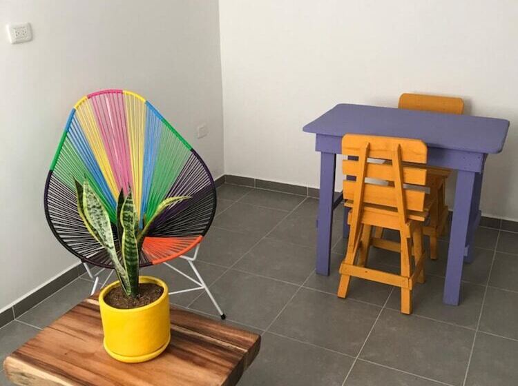 هتل Posada La Casa De Majo