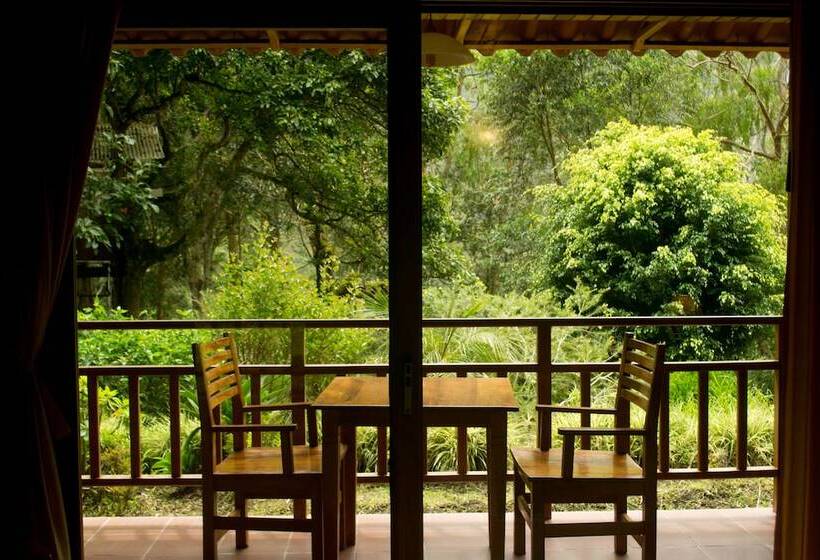 هتل Ulbilla Hostería