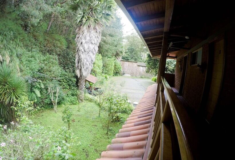 هتل Ulbilla Hostería