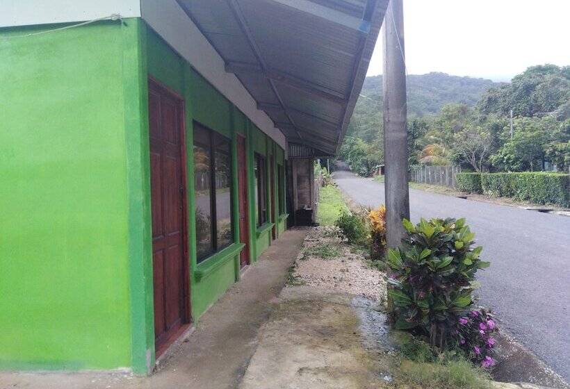 بنسيون Brisas Del Tenorio