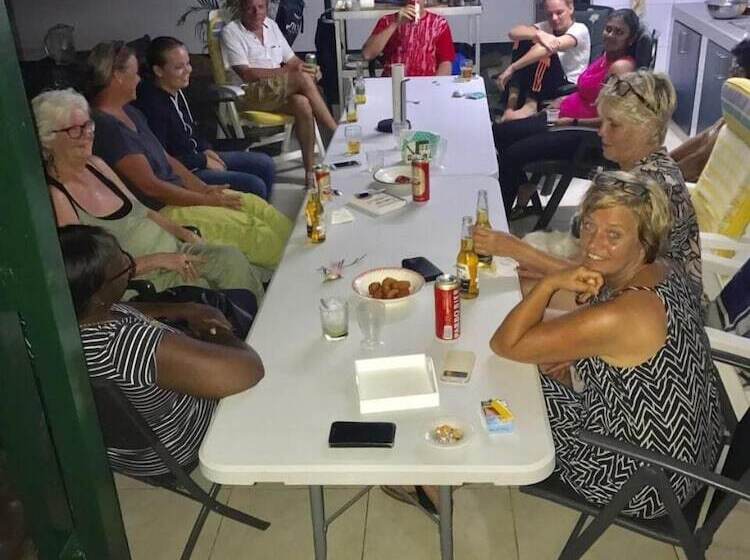 پانسیون Guesthouse La Ressource