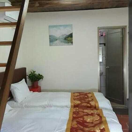 پانسیون Joylin Inn