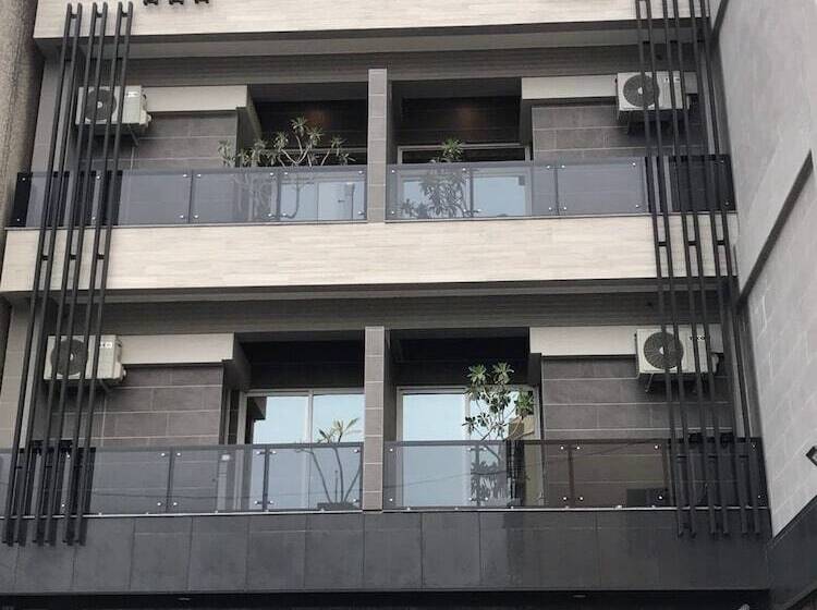 پانسیون Redbean Homesaty