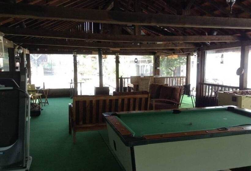 بنسيون Sunflower Guest House