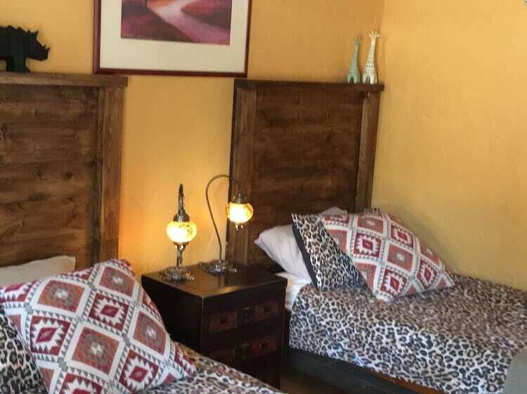بنسيون Sunflower Guest House