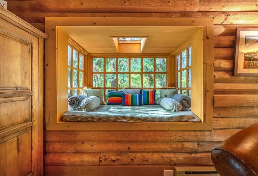 Pet Friendly Baja Norte Home With Xbox And Board Game By Redawning