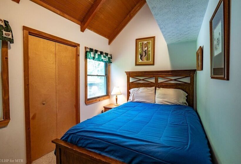 Snowbird Retreat