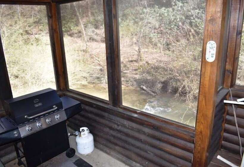 Bear Lake Lodge