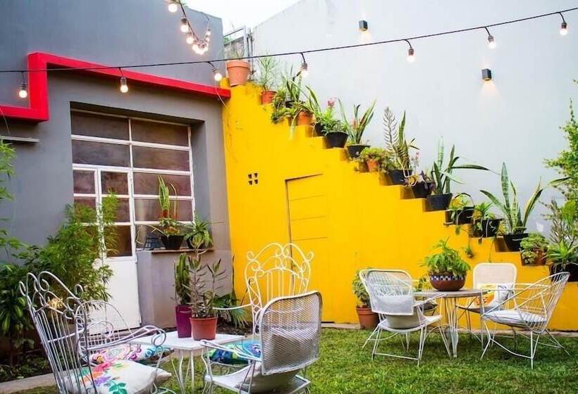 تختخواب و صبحانه Casa Citá